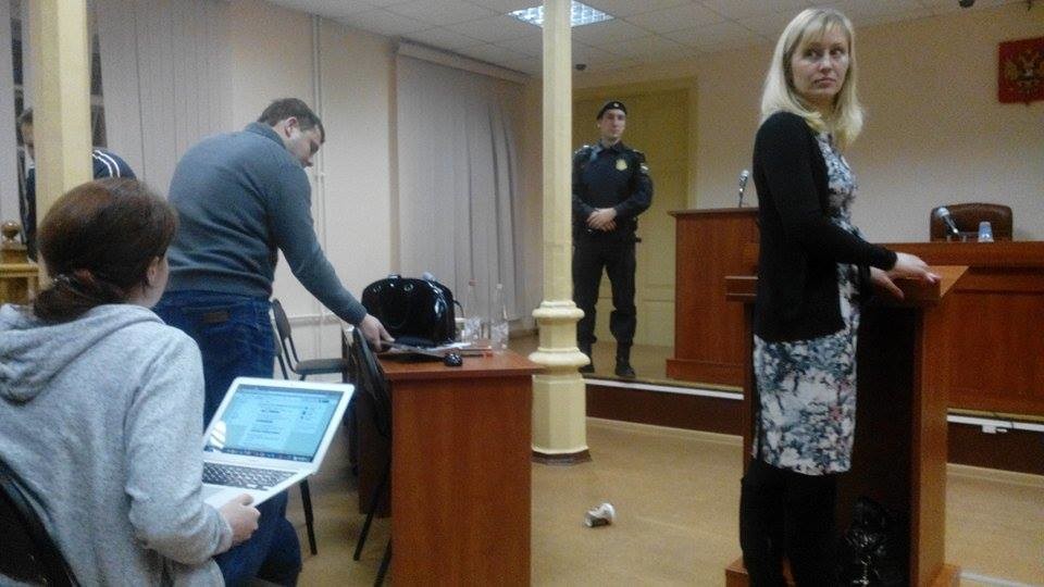 Блондинки «Кировлеса»: в деле Навального выступили свидетели обвинения