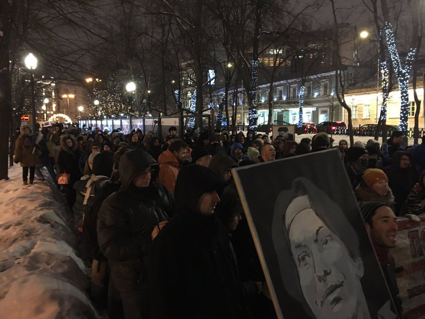 Шествие в память об адвокате Станиславе Маркелове и журналистке Анастасии Бабуровой. Москва, 19 января 2017. Фото: Юрий Мартьянов / Коммерсантъ