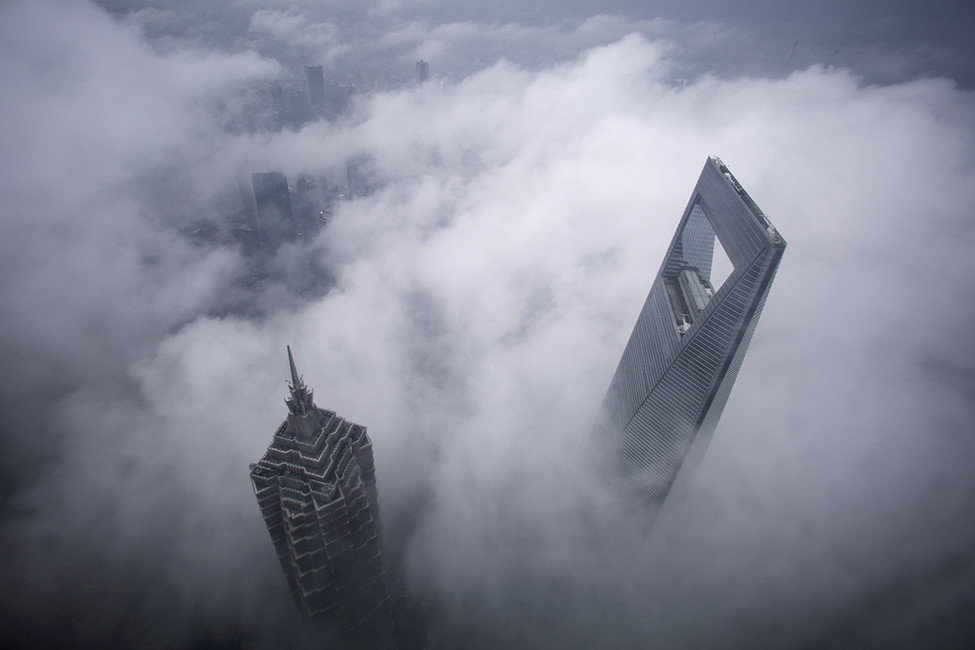 Небоскребы шанхайского торгового центра. Фото: Reuters