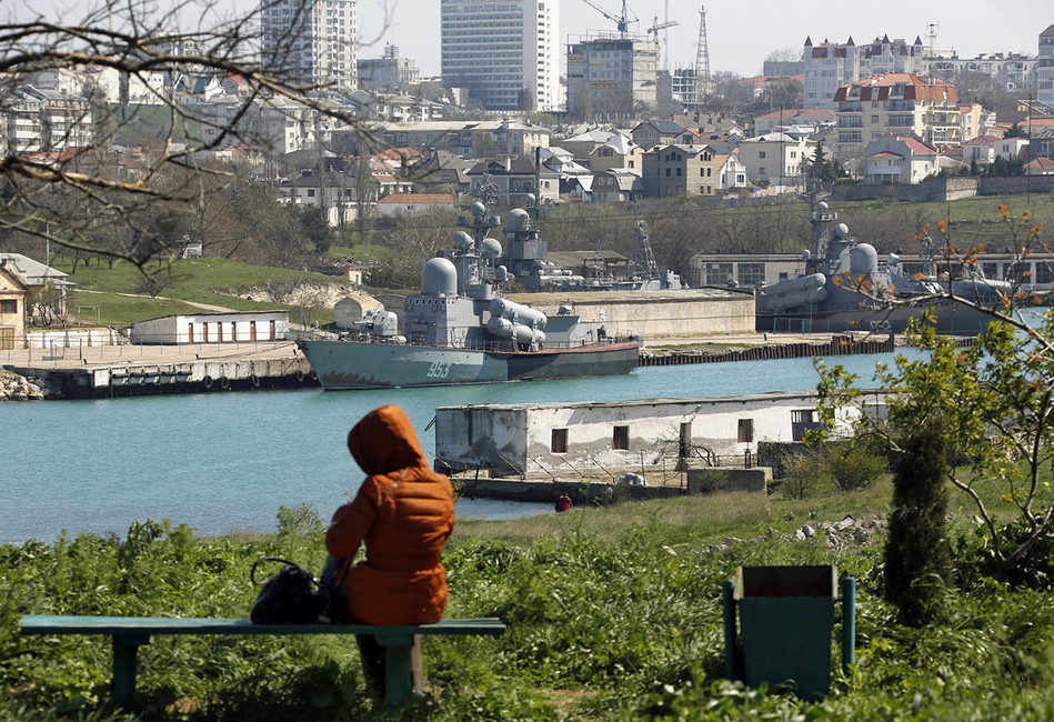 Губернатор Севастополя заявил о торможении Москвой инвестпроектов в городе