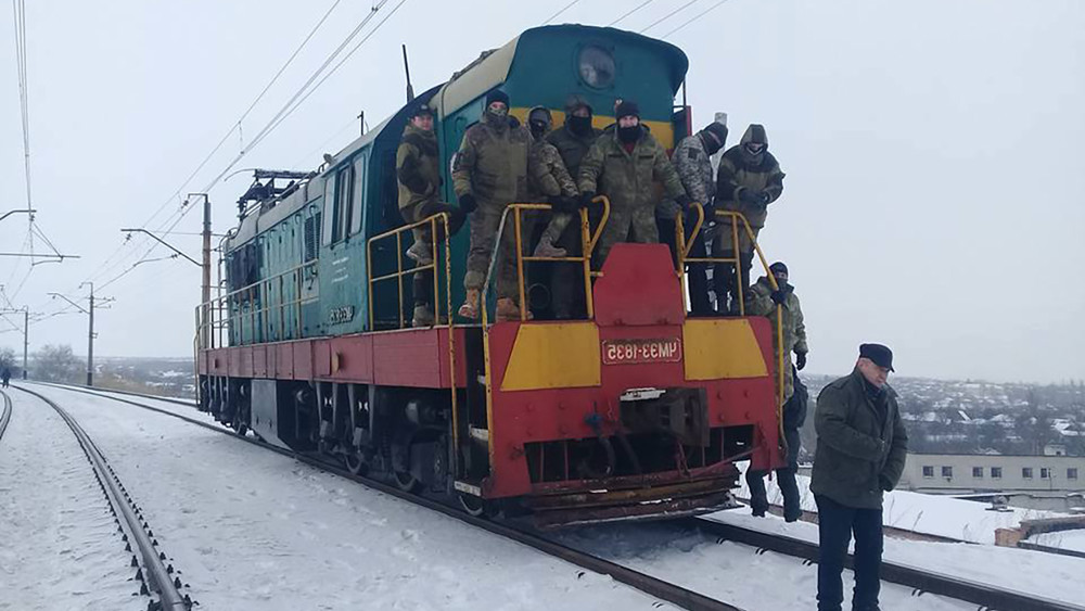 Националисты и бывшие комбаты продолжат блокаду Донбасса