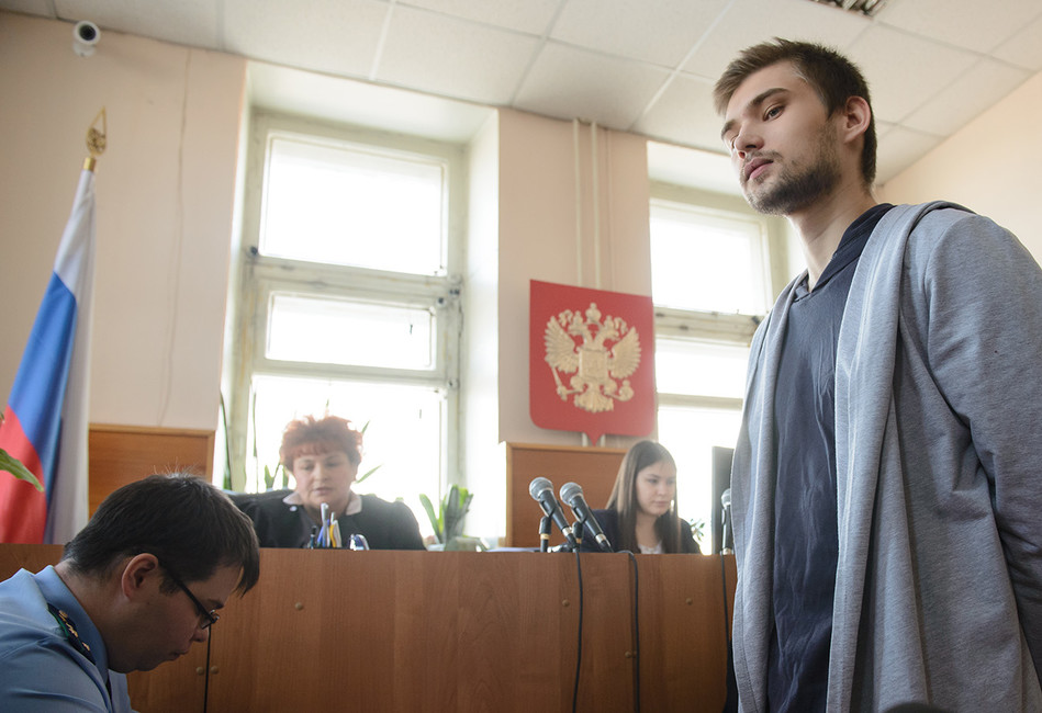 Так Покемон ли Иисус? В Екатеринбурге начался суд над видеоблогером Русланом Соколовским