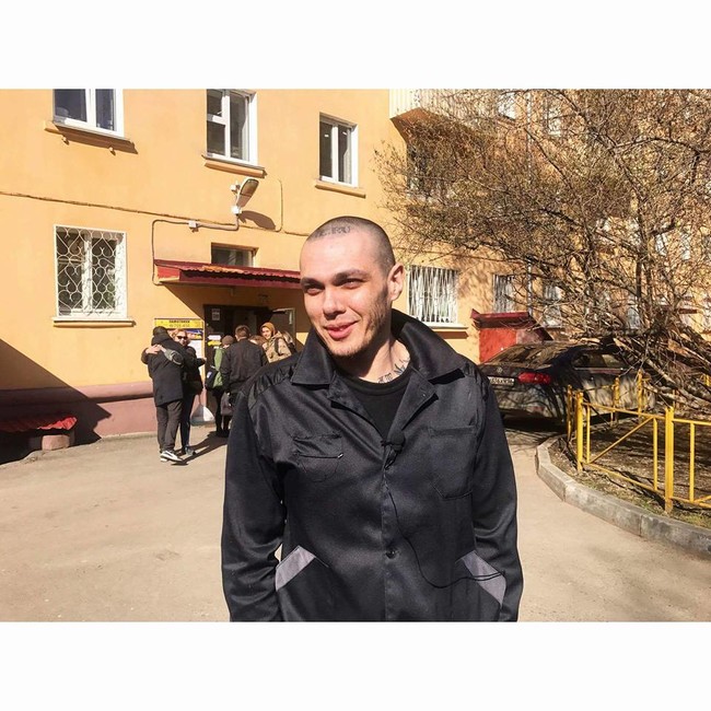 Антифашист Алексей Сутуга вышел на свободу