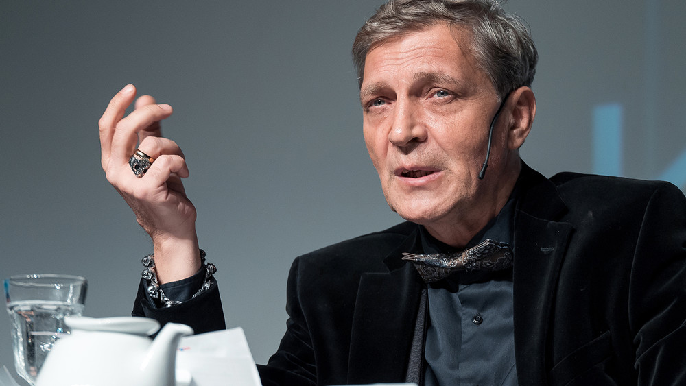 Александр Невзоров: «Есть люди, которые не работают и пытаются командовать всеми»