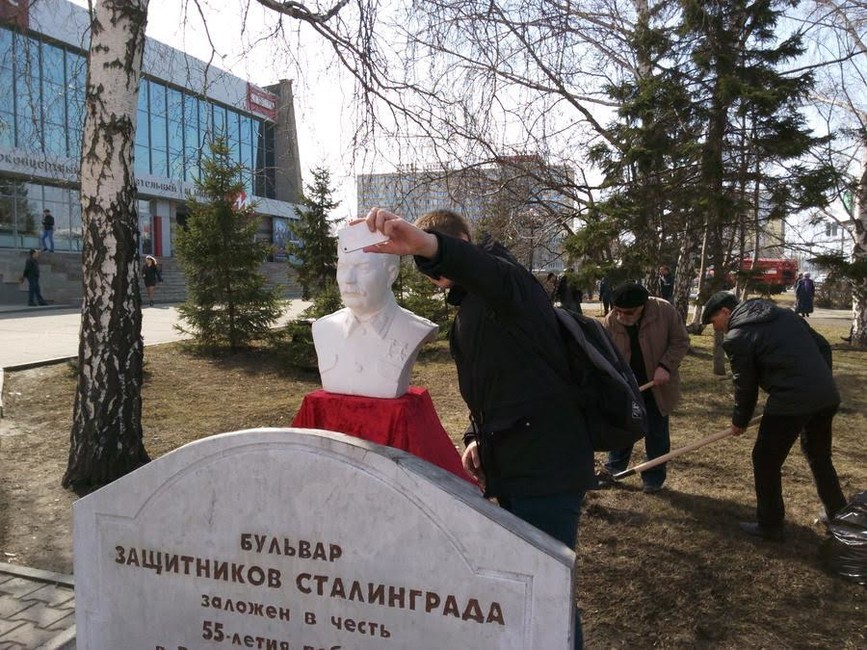 В Барнауле партия КПРФ попросила выделить место для памятника Сталину