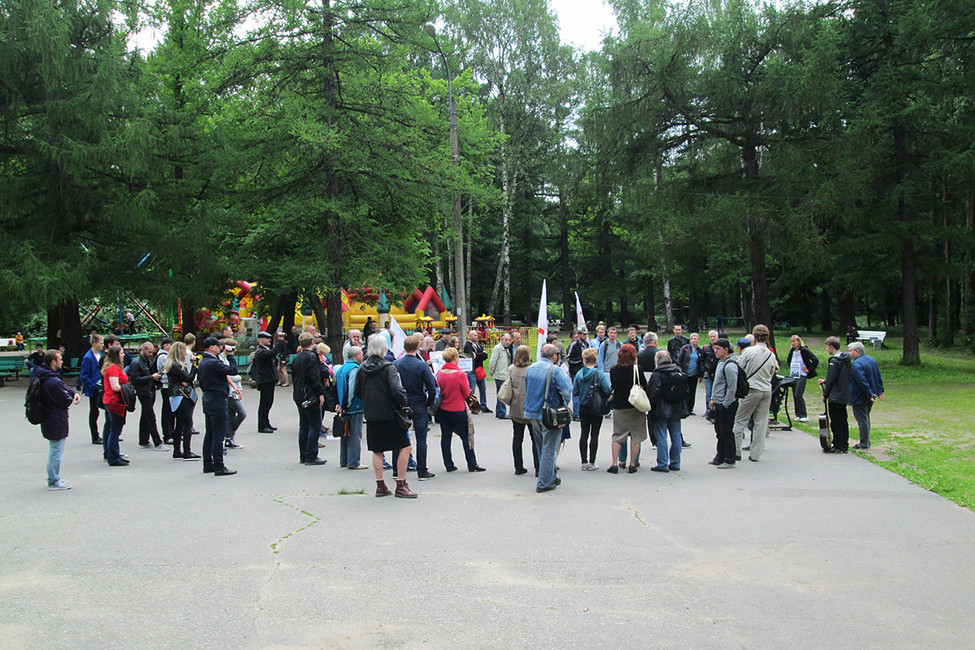 Во время митинга «Против полицейско-судейского беспредела! В поддержку политзаключенных! Против коррупции». Фото: Юлия Шалгалиева