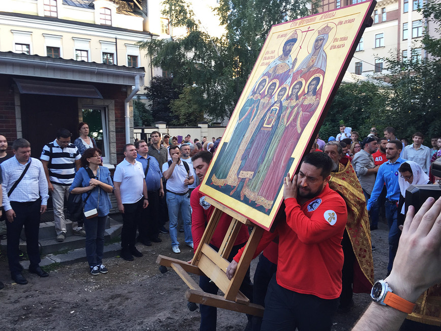 Во время молитвенного стояния против «Матильды». Фото: Открытая Россия