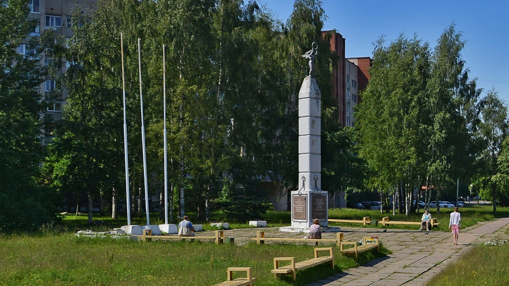 Монумент Славы в Сосновом Бору могут перенести из-за памятника Петру и Февронии