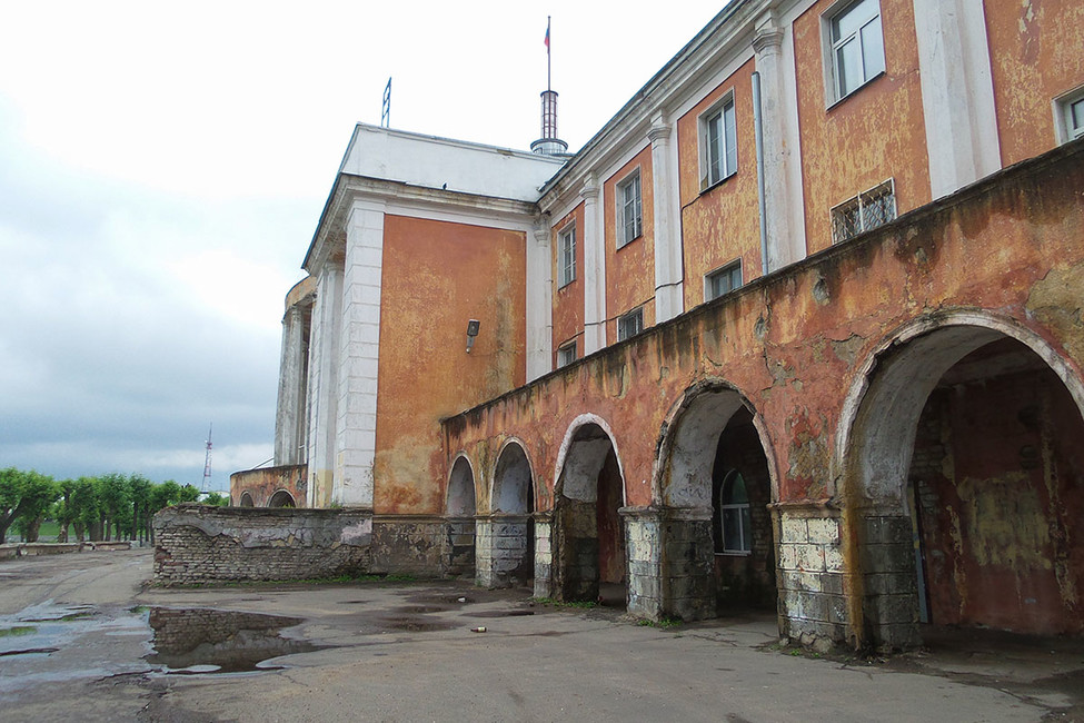Здание речного вокзала в Твери, 2015 год. Фото: Виктория Вотоновская / ТАСС