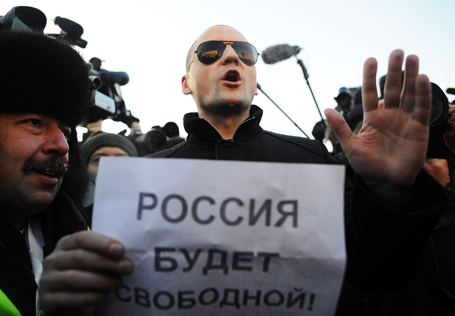 Сергей Удальцов во время акции протеста «Марш свободы» на Лубянской площади, 2012 год. Фото: Зураб Джавахадзе / ТАСС