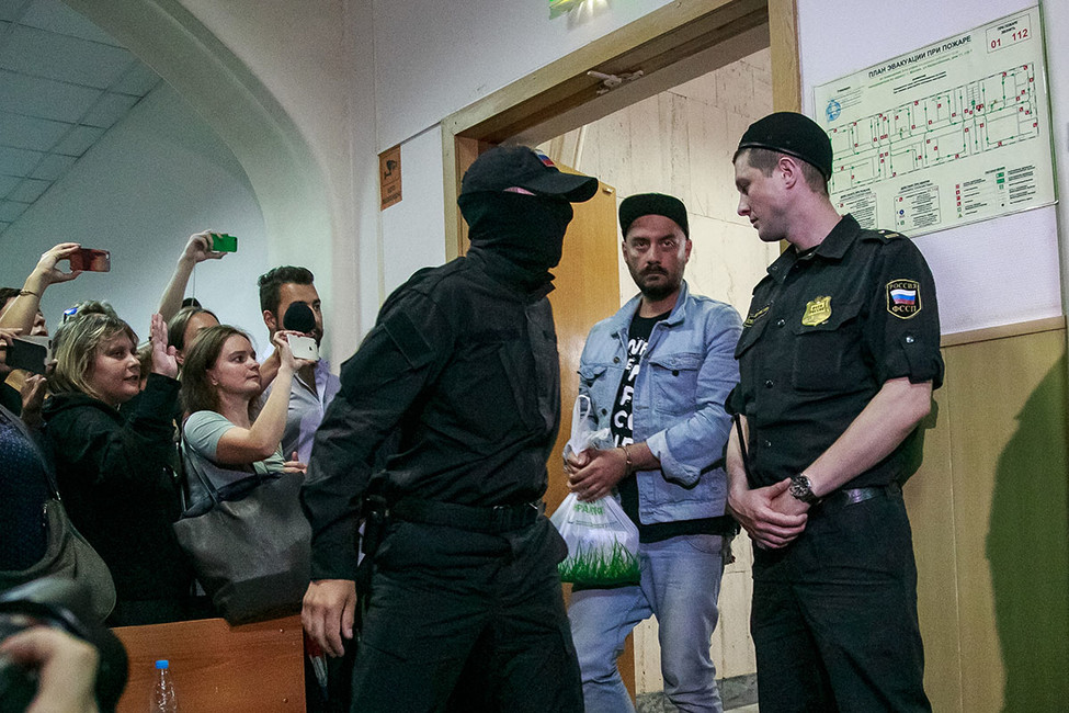 Кирилла Серебренникова отправили под домашний арест до 19 октября
