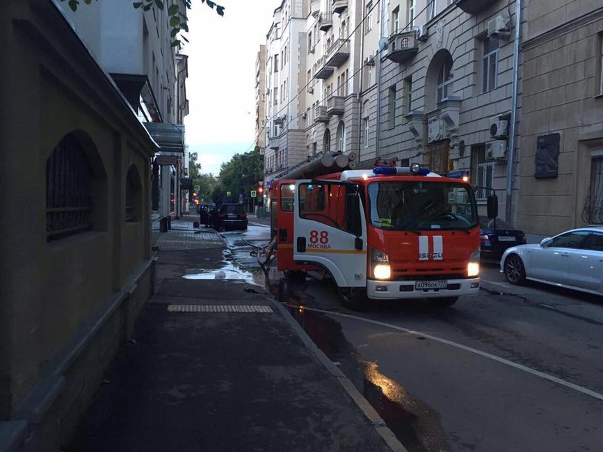 «Подожгли, чтобы не показывали фильм»: задержанные противники «Матильды» рассказали о причинах поджога машин