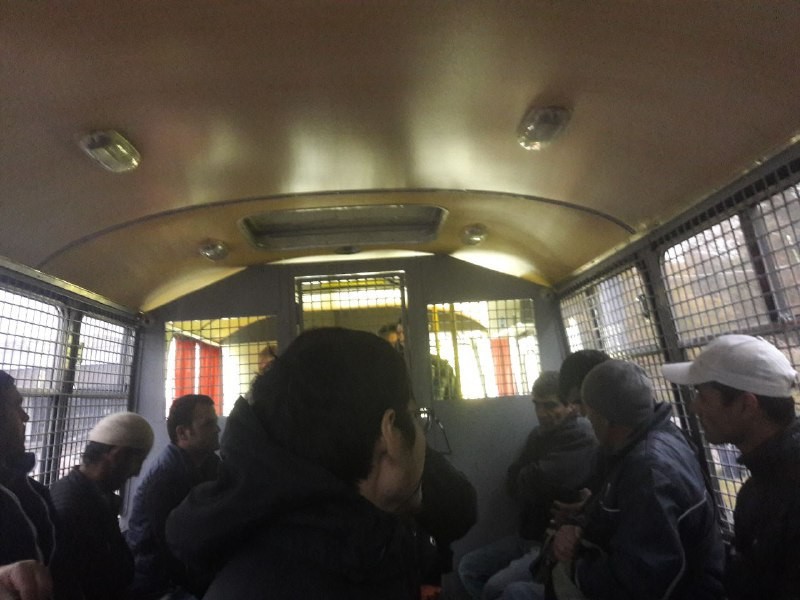 В Москве при подаче обращений в правительство задержали метростроителей, которым не выплачивали зарплату