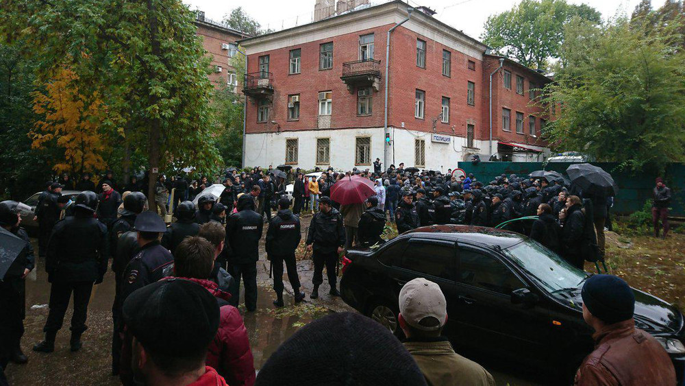 Митинг в Самаре: превентивные задержания, угрозы школьникам и детское караоке