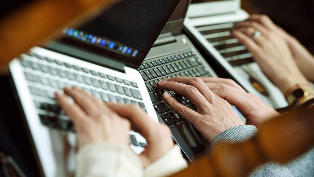 С 1 ноября VPN и анонимайзеры, через которые можно посещать заблокированные сайты, вне закона. Что изменится