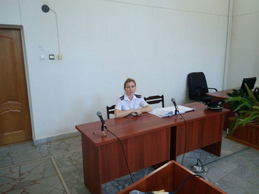 Пристав Ирина Семенова. Фото Юрия Дмитриева