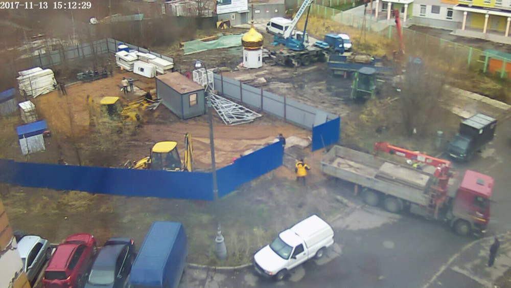 «Нам казалось, законы РФ выше беспредела РПЦ»: в Куркино возводят храм под охраной активистов
