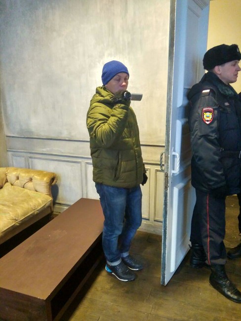 Сотрудник Центра «Э». Фото: Открытая Россия