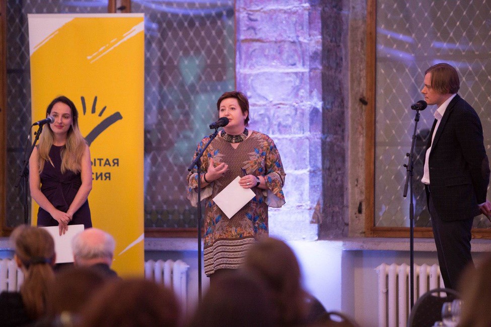«Пусть все будут живы и на свободе». В Таллине наградили лауреатов премии «Профессия — журналист»